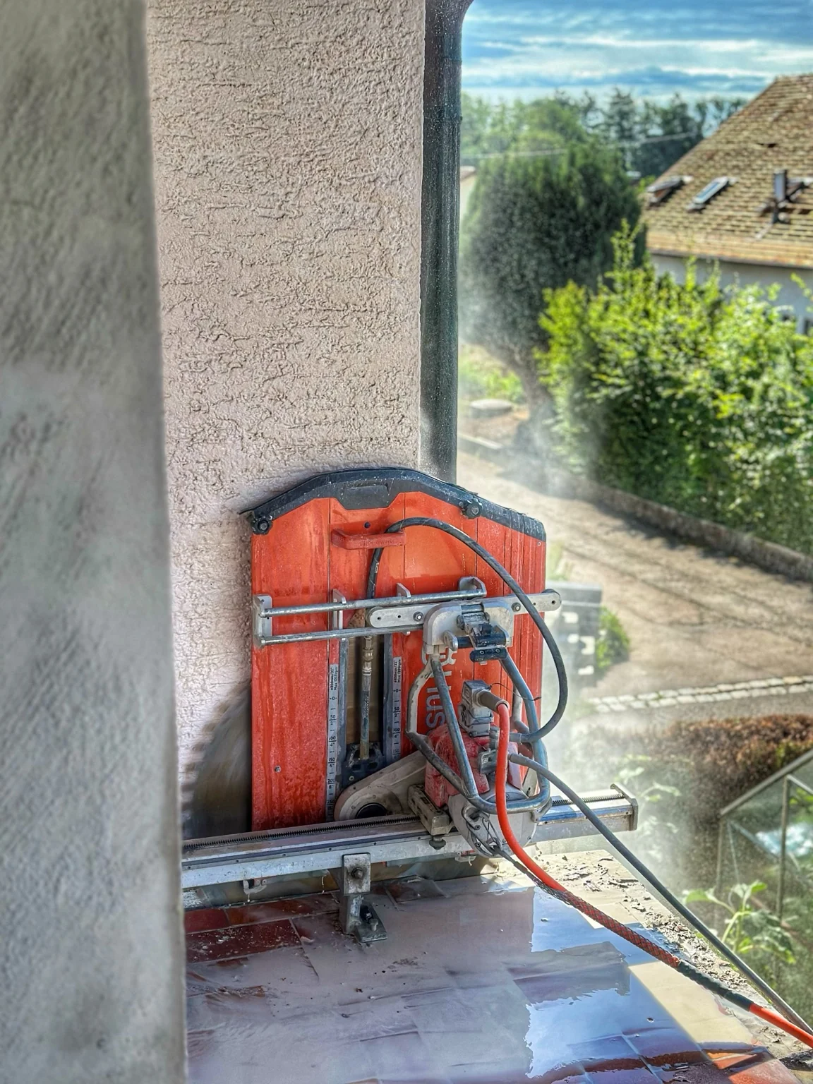Professionelle Betonsägearbeiten mit Wandsäge und Diamanttechnik von MAXBOHR